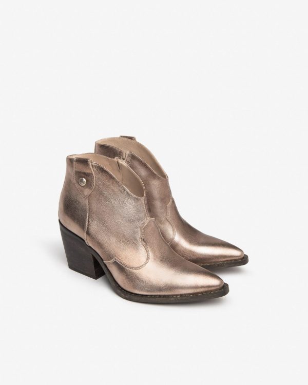 NeroGiardini: bronze leather ankle boot £75