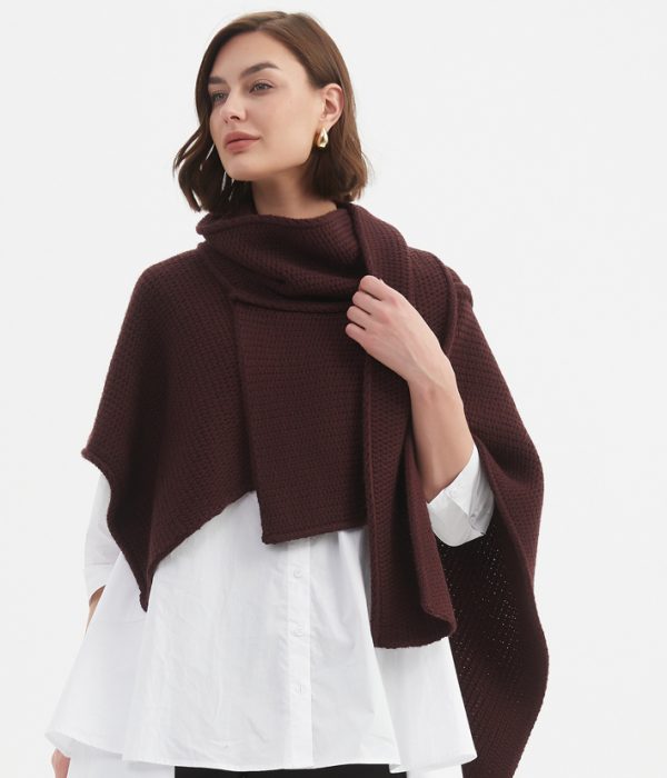 Tirelli: aubergine large knit wrap