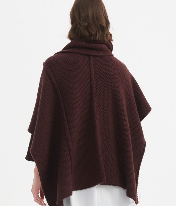 Tirelli: aubergine large knit wrap