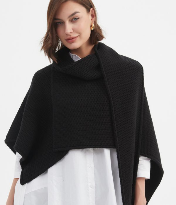 Tirelli: aubergine large knit wrap